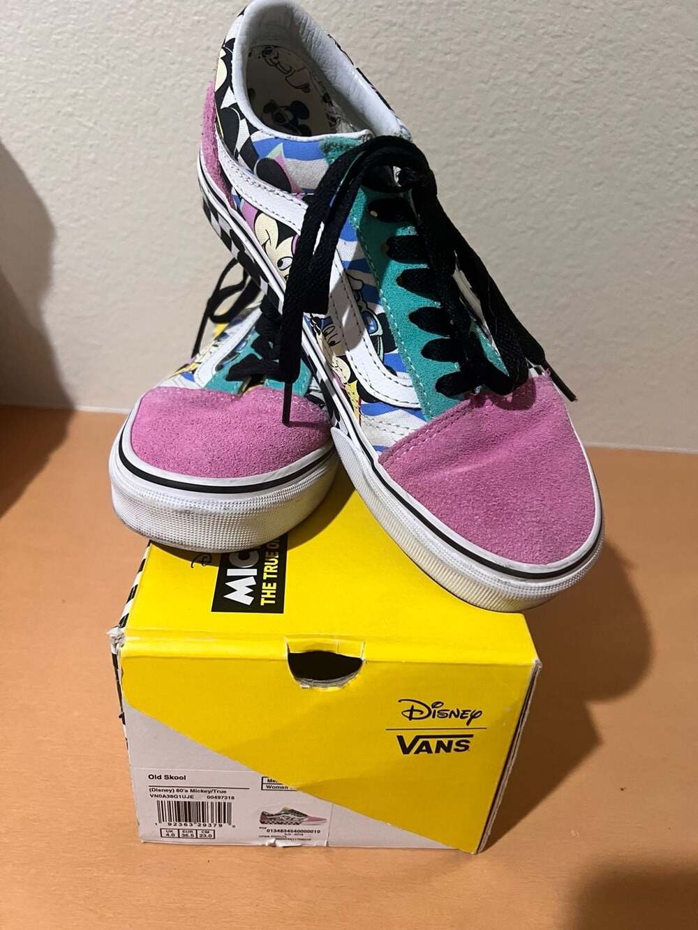 Vans x Disney Old Skool 80s Mickey Mouse Anniversary Collection Shoes - Picture 2 of 7
